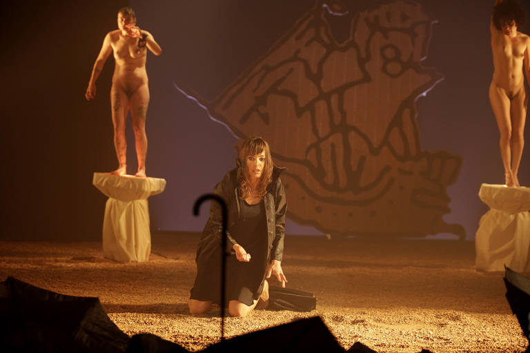 ‘Flood’ themed universe is in tow of Gerald Thomas